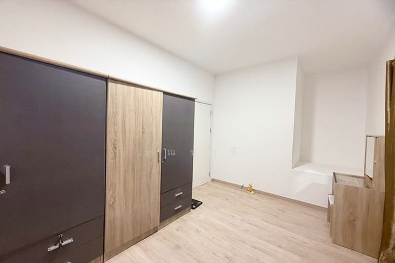 Gusto Town Home Petkasem - Thaweewattana, Bangkok, Soi Thaweewattana 9, Thaweewattana Road, Thawi Watthana, Bangkok, 2 Bedrooms, 113 sqm, Townhouse For Sale, by คุณนารี, 500350225 - DDproperty.com