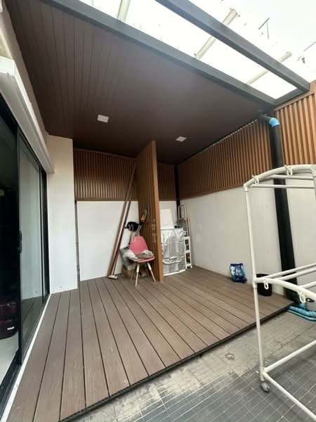 Patio Srinakarin-Rama 9, Bangkok, Krungthep Kreetha Road, Hua Mak, Bang Kapi, Bangkok, 3 Bedrooms, 160 sqm, Townhouse For Rent, by ปรินทร์ญาดา ชิณโชติ, 500350231 - DDproperty.com