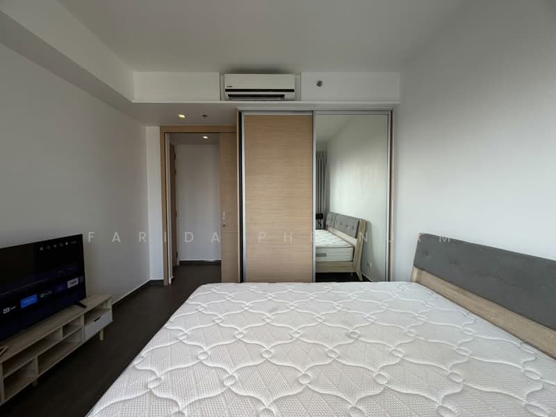 The Lofts Ekkamai, Bangkok, 1415 Sukhumvit Road, Phra Kanong Nua, Watthana, Bangkok, 1 Bedroom, 45 sqm, Condo For Rent, by Farida Phetnuam, 500350232 - DDproperty.com