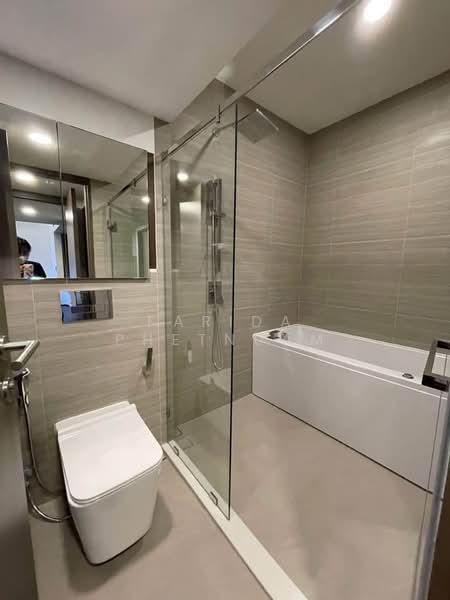 Park Origin Thonglor, Bangkok, Soi Thonglor 10, Sukhumvit Road, Khlong Tan Nua, Watthana, Bangkok, 2 Bedrooms, 61 sqm, Condo For Rent, by Farida Phetnuam, 500350242 - DDproperty.com