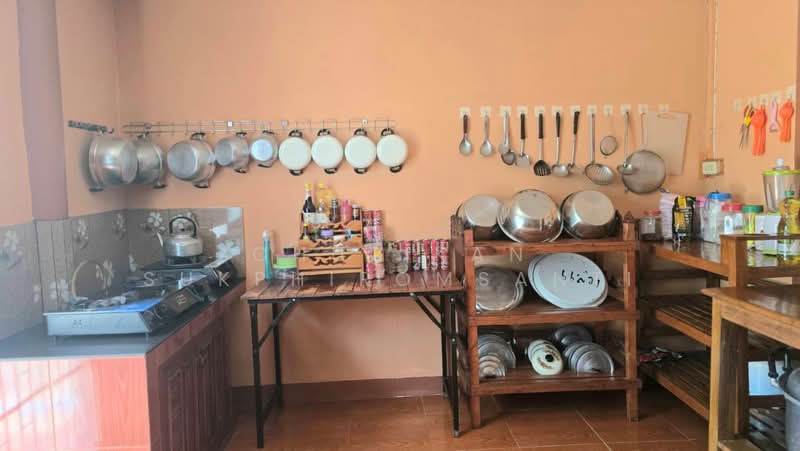 พระนครศรีอยุธยา, Phra Nakhon Si Ayutthaya, Wat Taku, Bang Ban, Phra Nakhon Si Ayutthaya, 5 Bedrooms, 204 sqm, Single Detached House For Sale, by Chutikan Sukphiromsanti, 500350249 - DDproperty.com