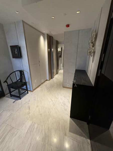 Four Seasons Private Residences : โฟร์ ซีซั่นส์ ไพรเวท เรสสิเด้นซ์, กรุงเทพ, 300 ถนนเจริญกรุง, ยานนาวา, สาทร, กรุงเทพ, 250 ตร.ม., คอนโด ให้เช่า, โดย Krittin Tansida, 500350301 - DDproperty.com