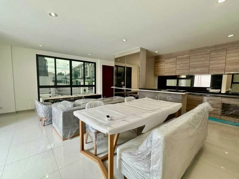 AQ ARBOR Suanluang Rama 9-Pattanakarn, Bangkok, Chaloem Phrakiat Rama 9 Road Soi 48, Dok Mai, Prawet, Bangkok, 3 Bedrooms, 297 sqm, Single Detached House For Sale, by ERA Holding (Thailand) Co., Ltd., 500350348 - DDproperty.com
