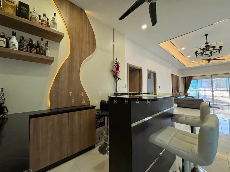 Baan Dusit Pattaya Garden, Chon Buri (Pattaya), Huai Yai, Bang Lamung (Pattaya), Chon Buri (Pattaya), 3 Bedrooms, 150 sqm, Villa For Sale, by Thitiporn Pawikham, 500350350 - DDproperty.com