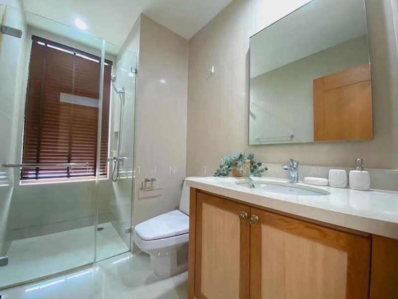 The Emporio Place, Bangkok, 93 Soi Sukhumvit 24, Sukhumvit Road, Khong Tan, Khlong Toei, Bangkok, 2 Bedrooms, 108 sqm, Condo For Sale, by Krittin Tansida, 500350366 - DDproperty.com