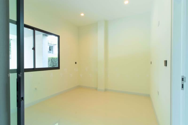 Grand Bangkok Boulevard Ratchaphruek-Pinklao, Bangkok, Bang Chueak Nang Road, Bang Chuek Nang, Taling Chan, Bangkok, 4 Bedrooms, 521 sqm, Single Detached House For Sale, by คุณชัยยศ พิพัฒน์ศิริขจร (ฮอนด้า), 500350401 - DDproperty.com