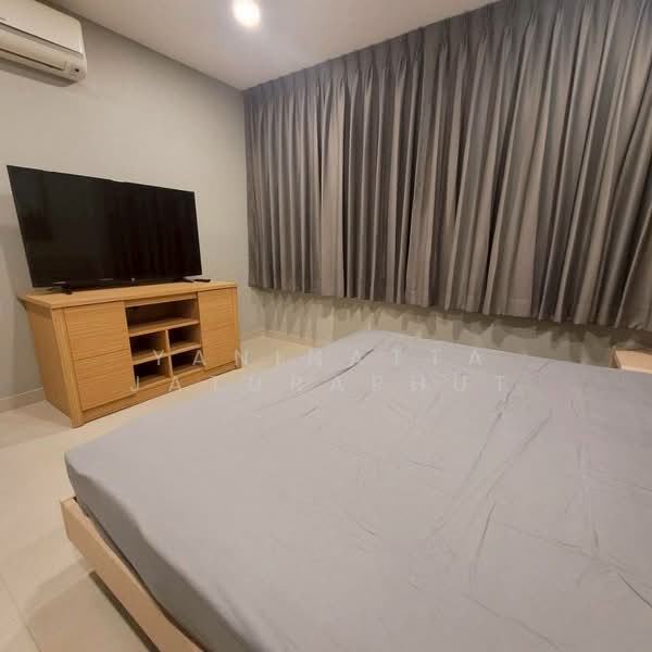 Baan Phrom Phong, Bangkok, Soi Sukhumvit 39, Khlong Tan Nua, Watthana, Bangkok, 2 Bedrooms, 108 sqm, Condo For Sale, by Yaninatta Jaturaphut, 500350425 - DDproperty.com