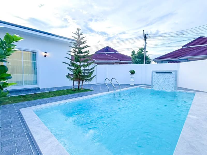 House for Sale Khao Noi East Pattaya, Chon Buri (Pattaya), Bang Lamung, Bang Lamung (Pattaya), Chon Buri (Pattaya), 4 Bedrooms, 408 sqm, Single Detached House For Sale, by PLC real estate, 500350442 - DDproperty.com