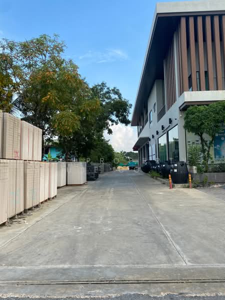 NG433 ให้เช่า อาคาร ออฟฟิต โกดัง และ ที่พักอาศัย บนที่ดิน 2 ไร่ ติดถนน เขตมีนบุรี พร้อมโซลาร์เซลล, Bangkok, ประชารวมใจ, Min Buri, Min Buri, Bangkok, , 2,000 sqm, Business For Rent, by NTG Property House Co.,Ltd., 500350447 - DDproperty.com