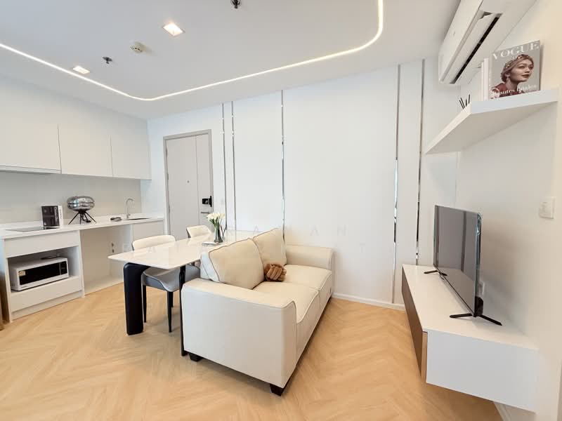 Wattana Heights, Bangkok, Sukhumvit Road, Khlongtoei Nua, Watthana, Bangkok, 3 Bedrooms, 335 sqm, Condo For Sale, by Orawan Ratanapratum, 500350457 - DDproperty.com