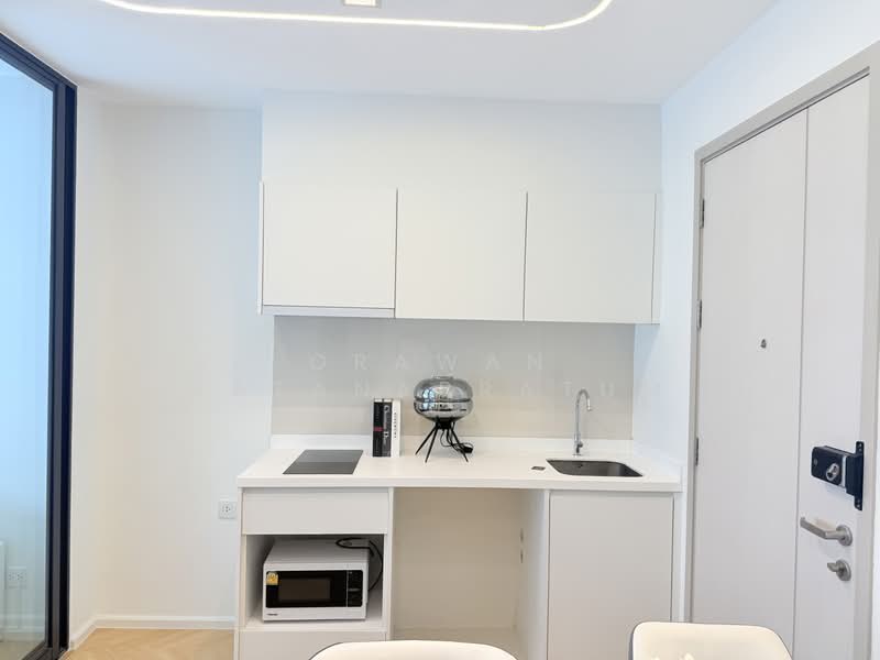 Wattana Heights, Bangkok, Sukhumvit Road, Khlongtoei Nua, Watthana, Bangkok, 3 Bedrooms, 335 sqm, Condo For Sale, by Orawan Ratanapratum, 500350457 - DDproperty.com