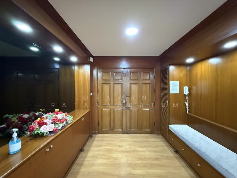 Wattana Heights, Bangkok, Sukhumvit Road, Khlongtoei Nua, Watthana, Bangkok, 3 Bedrooms, 335 sqm, Condo For Sale, by Orawan Ratanapratum, 500350457 - DDproperty.com