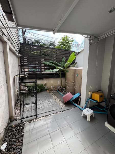 Workplace Ratchaphruek-Charan, Bangkok, ราชพฤกษ์ จรัญสนิทวงศ์, Bang Waek, Phasi Charoen, Bangkok, 3 Bedrooms, 296 sqm, Townhouse For Sale, by Preeda Chuenmonchai, 500350486 - DDproperty.com
