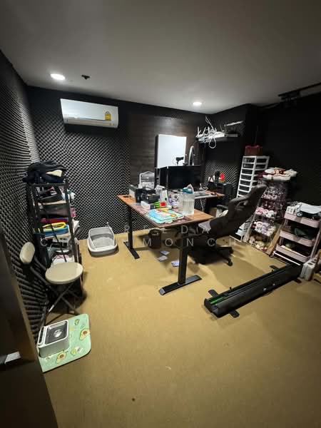 Workplace Ratchaphruek-Charan, Bangkok, ราชพฤกษ์ จรัญสนิทวงศ์, Bang Waek, Phasi Charoen, Bangkok, 3 Bedrooms, 296 sqm, Townhouse For Sale, by Preeda Chuenmonchai, 500350486 - DDproperty.com