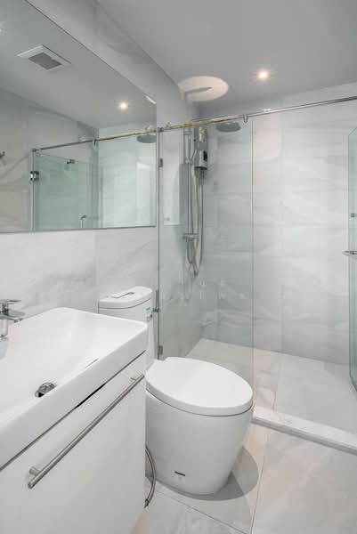 Rhythm Ekkamai, Bangkok, 11 Soi Sukhumvit 63, Khlongtoei Nua, Watthana, Bangkok, 2 Bedrooms, 70 sqm, Condo For Rent, by รัชกานต์ อัจฉริยะโพธา, 500350538 - DDproperty.com