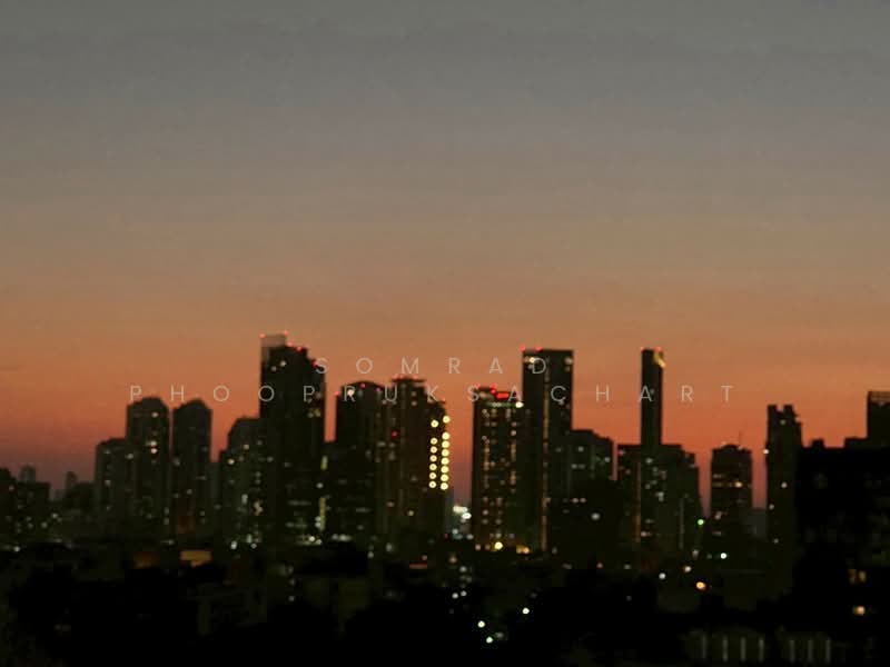 Siri At Sukhumvit, Bangkok, 902 Sukhumvit Road, Phra Kanong, Khlong Toei, Bangkok, 1 Bedroom, 52 sqm, Condo For Rent, by Somrad Phoopruksachart, 500350553 - DDproperty.com