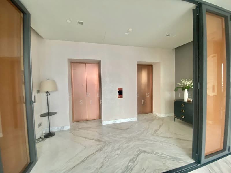 The Monument Thonglor, Bangkok, 998 Thonglor Road, Khlong Tan Nua, Watthana, Bangkok, 2 Bedrooms, 125 sqm, Condo For Sale, by HOME Real Estate Service, 500350641 - DDproperty.com
