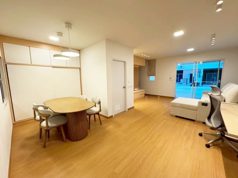 Baan Pruksa Nongmon-Chonburi 3, Chon Buri (Pattaya), Huai Kapi, Muang Chon Buri, Chon Buri (Pattaya), 3 Bedrooms, 100 sqm, Townhouse For Sale, by The Best Property นก, 500350693 - DDproperty.com