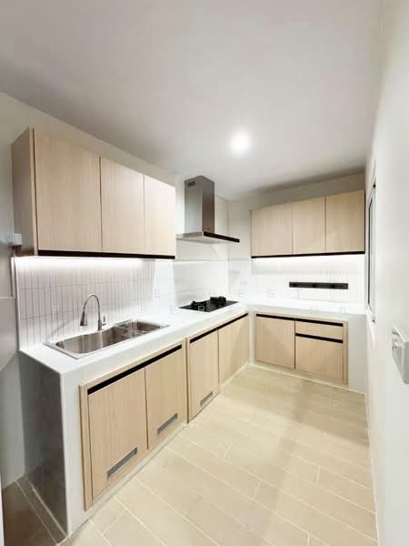 Baan Pruksa Nongmon-Chonburi 3, Chon Buri (Pattaya), Huai Kapi, Muang Chon Buri, Chon Buri (Pattaya), 3 Bedrooms, 100 sqm, Townhouse For Sale, by The Best Property นก, 500350693 - DDproperty.com
