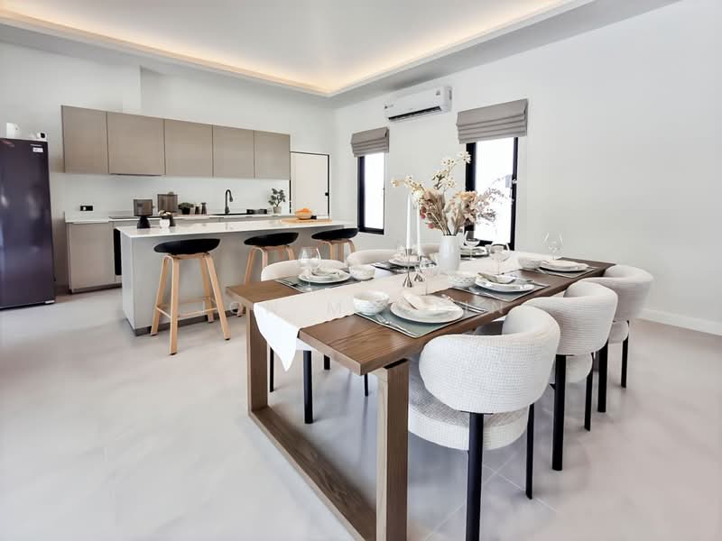 Terra The Exclusive, Prachuap Khiri Khan, Hua Hin, Prachuap Khiri Khan, 2 Bedrooms, 198 sqm, Villa For Sale, by Jon Martin, 500350695 - DDproperty.com