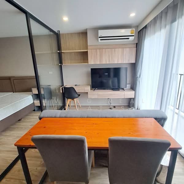 Blossom Condo @ Sathorn-Charoenrat, Bangkok, Charoen Rat Road, Thung Wat Don, Sathon, Bangkok, 1 Bedroom, 30 sqm, Condo For Rent, by Living Real Estates, 500350715 - DDproperty.com