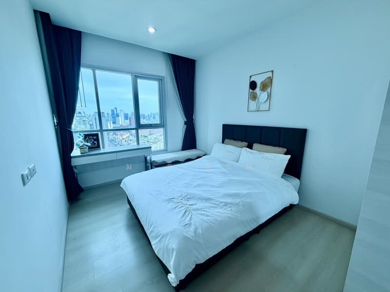 Life Ratchadapisek, Bangkok, 279 Ratchadapisaek Road, Huai Khwang, Bangkok, 1 Bedroom, 31 sqm, Condo For Sale, by มาลี สุธน, 500350737 - DDproperty.com