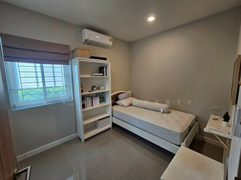 เดอ พอช แกรนด์ ศรีราชา, Chon Buri (Pattaya), Surasak, Si Racha, Chon Buri (Pattaya), 4 Bedrooms, 200 sqm, Single Detached House For Rent, by A.T.A. Property, 500350750 - DDproperty.com