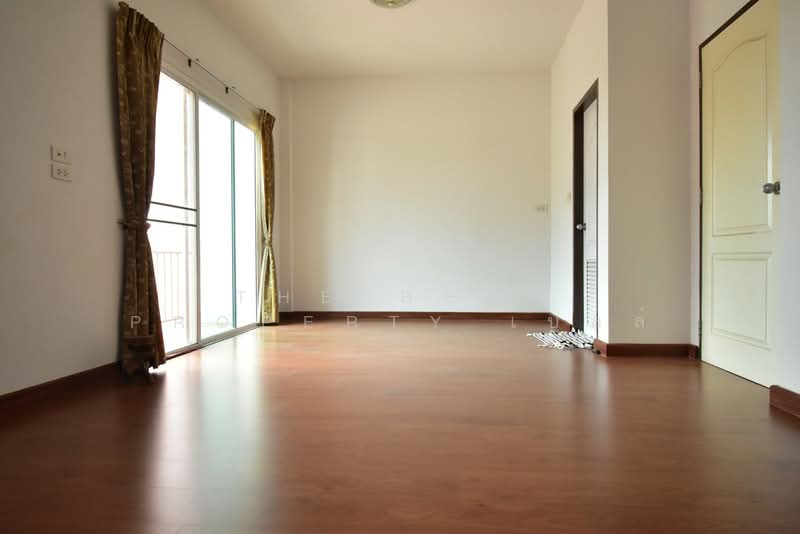 Chockpracha Townhome, Bangkok, 101 Thoet Rachan Rd, Si Khan, Don Mueang, Bangkok, 3 Bedrooms, 100 sqm, Semi-Detached House (Twin House) For Sale, by The Best Property เบลล์, 500350779 - DDproperty.com