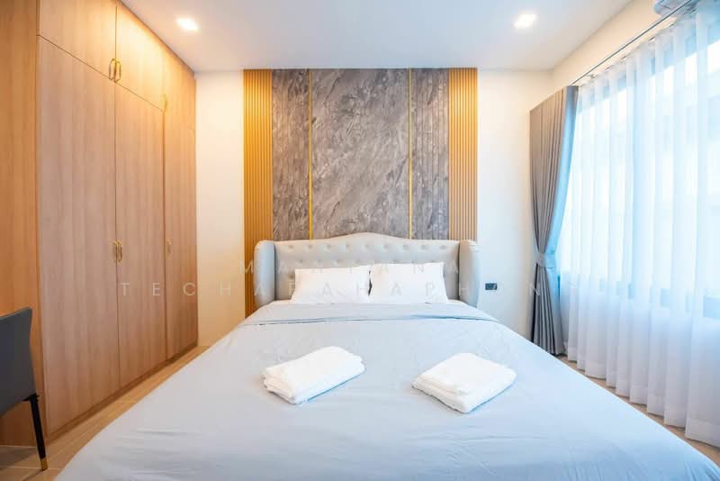 4-BR Villa, Chon Buri (Pattaya), Huai Yai, Bang Lamung (Pattaya), Chon Buri (Pattaya), 4 Bedrooms, 400 sqm, Villa For Rent, by Mantana Techapahaphong, 500350838 - DDproperty.com