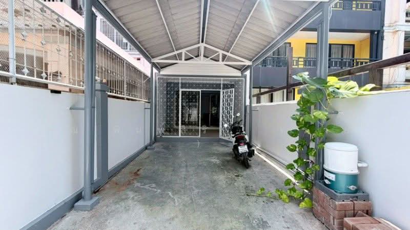 เรวดี ซอย12, Nonthaburi, ติวานนท์, Talat Kwan, Muang Nonthaburi, Nonthaburi, 4 Bedrooms, 200 sqm, Townhouse For Sale, by คุณ พิมพ์สิริ ( ทราย ), 500350864 - DDproperty.com
