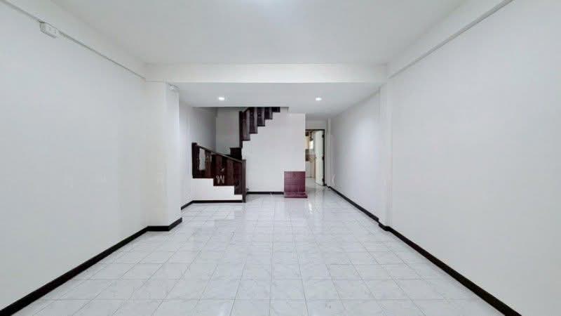 เรวดี ซอย12, Nonthaburi, ติวานนท์, Talat Kwan, Muang Nonthaburi, Nonthaburi, 4 Bedrooms, 200 sqm, Townhouse For Sale, by คุณ พิมพ์สิริ ( ทราย ), 500350864 - DDproperty.com
