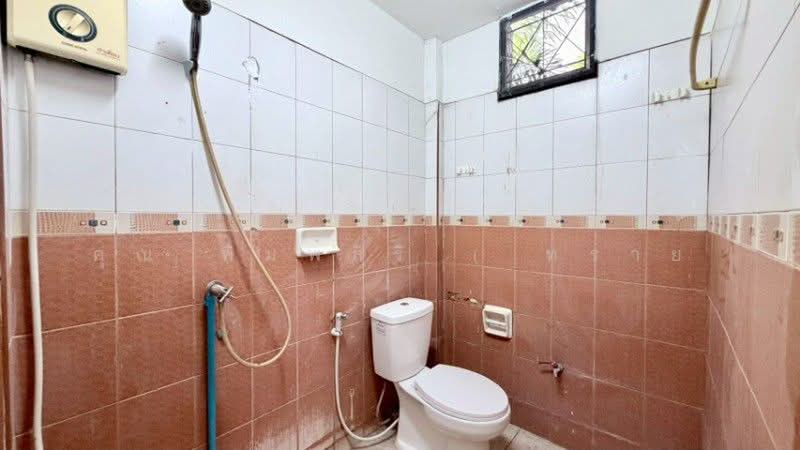 เรวดี ซอย12, Nonthaburi, ติวานนท์, Talat Kwan, Muang Nonthaburi, Nonthaburi, 4 Bedrooms, 200 sqm, Townhouse For Sale, by คุณ พิมพ์สิริ ( ทราย ), 500350864 - DDproperty.com