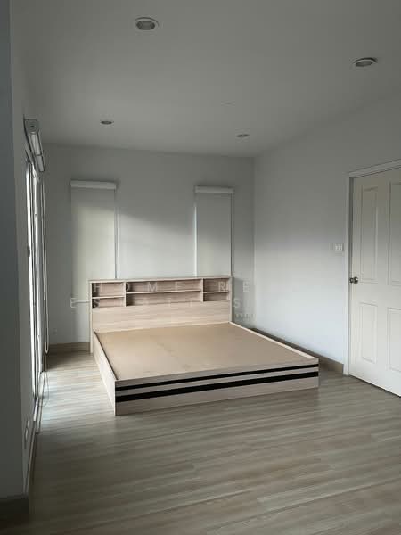 The Village Chaiyaphruek - Wongwaen, Nonthaburi, Sai Noi, Nonthaburi, 3 Bedrooms, 161 sqm, Single Detached House For Sale, by HOME Real Estate Service, 500350879 - DDproperty.com