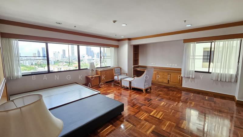 Centre Point Residence Phromphong, Bangkok, Soi Sukhumvit 39, Khlong Tan Nua, Watthana, Bangkok, 3 Bedrooms, 265 sqm, Condo For Rent, by BANGKOK PROPERTY AGENTS, 500350896 - DDproperty.com