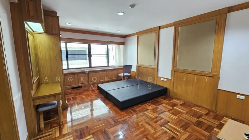 Centre Point Residence Phromphong, Bangkok, Soi Sukhumvit 39, Khlong Tan Nua, Watthana, Bangkok, 3 Bedrooms, 265 sqm, Condo For Rent, by BANGKOK PROPERTY AGENTS, 500350896 - DDproperty.com
