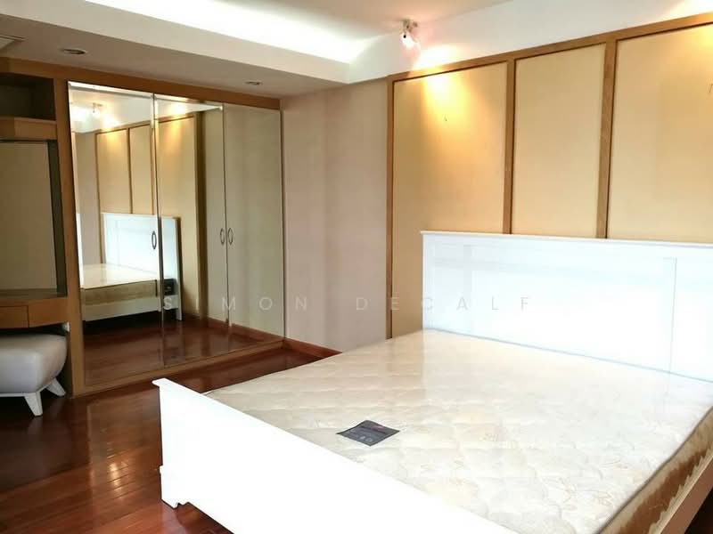 Somkid Gardens, Bangkok, Ploenchit, Lumphini, Pathum Wan, Bangkok, 4 Bedrooms, 250 sqm, Condo For Rent, by Simon Decalf, 500350907 - DDproperty.com