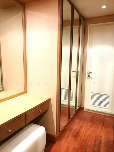 Somkid Gardens, Bangkok, Ploenchit, Lumphini, Pathum Wan, Bangkok, 4 Bedrooms, 250 sqm, Condo For Rent, by Simon Decalf, 500350907 - DDproperty.com