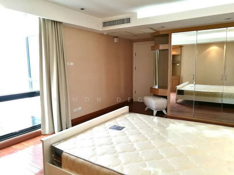 Somkid Gardens, Bangkok, Ploenchit, Lumphini, Pathum Wan, Bangkok, 4 Bedrooms, 250 sqm, Condo For Rent, by Simon Decalf, 500350907 - DDproperty.com