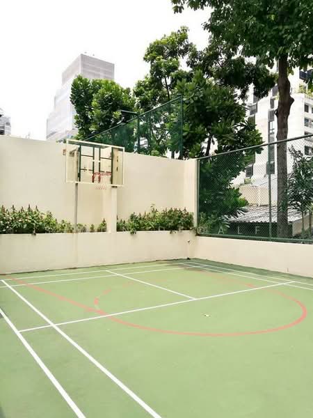 Somkid Gardens, Bangkok, Ploenchit, Lumphini, Pathum Wan, Bangkok, 4 Bedrooms, 250 sqm, Condo For Rent, by Simon Decalf, 500350907 - DDproperty.com