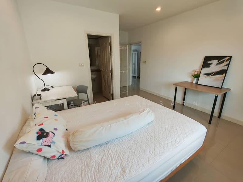 Urban Sathorn, Bangkok, Ratchaphruek Road, Bang Chak, Phasi Charoen, Bangkok, 4 Bedrooms, 300 sqm, Townhouse For Rent, by Airada Parasarn, 500350947 - DDproperty.com