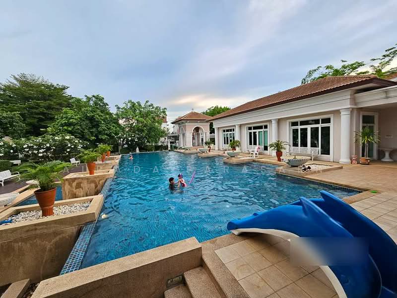 Urban Sathorn, Bangkok, Ratchaphruek Road, Bang Chak, Phasi Charoen, Bangkok, 4 Bedrooms, 300 sqm, Townhouse For Rent, by Airada Parasarn, 500350947 - DDproperty.com