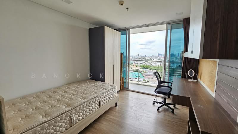 Le Luk Condominium, Bangkok, 1599 291 Sukhumvit Rd, Phra Kanong Nua, Watthana, Bangkok, 2 Bedrooms, 82 sqm, Condo For Rent, by BANGKOK PROPERTY AGENTS, 500350974 - DDproperty.com
