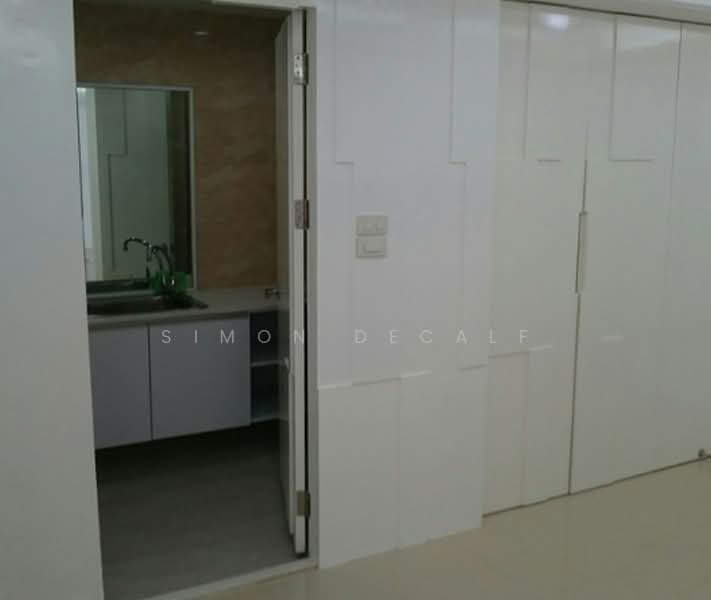Somkid Gardens, Bangkok, Ploenchit, Lumphini, Pathum Wan, Bangkok, 3 Bedrooms, 164 sqm, Condo For Rent, by Simon Decalf, 500350981 - DDproperty.com