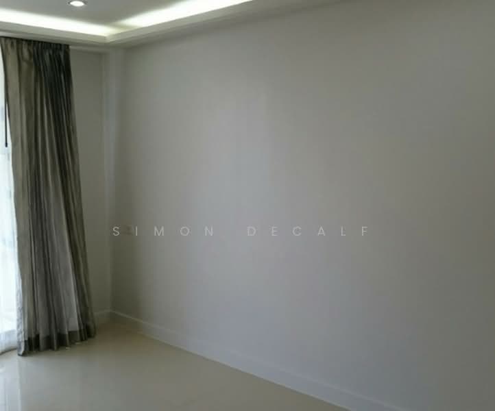 Somkid Gardens, Bangkok, Ploenchit, Lumphini, Pathum Wan, Bangkok, 3 Bedrooms, 164 sqm, Condo For Rent, by Simon Decalf, 500350981 - DDproperty.com