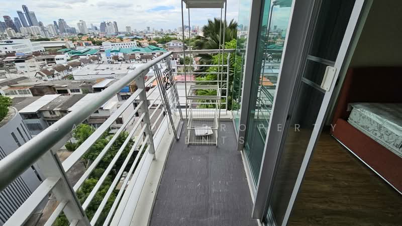 Le Luk Condominium, Bangkok, 1599 291 Sukhumvit Rd, Phra Kanong Nua, Watthana, Bangkok, 2 Bedrooms, 83 sqm, Condo For Rent, by BANGKOK PROPERTY AGENTS, 500350993 - DDproperty.com