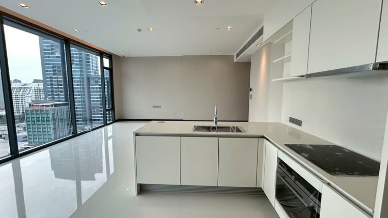 Q1 Sukhumvit, Bangkok, 1 Sukhumvit Road, Khlong Toei, Bangkok, 3 Bedrooms, 158 sqm, Condo For Sale, by Chanon Ekongkarn, 500350995 - DDproperty.com