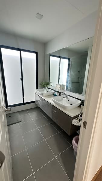Patio Srinakarin-Rama 9, Bangkok, Krungthep Kreetha Road, Hua Mak, Bang Kapi, Bangkok, 4 Bedrooms, 200 sqm, Townhouse For Rent, by Airada Parasarn, 500351002 - DDproperty.com