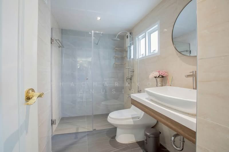 Petch 9 Tower, Bangkok, Phetchaburi 9 Alley, Thanon Phaya Thai, Ratchathewi, Bangkok, 2 Bedrooms, 145 sqm, Condo For Rent, by Phacharakorn Anusiri, 500351039 - DDproperty.com
