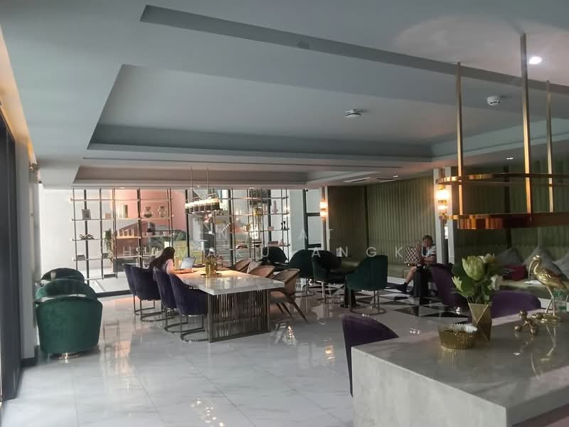 Aspire Asoke-Ratchada, Bangkok, Soi Ratchadaphisek 3, Din Daeng, Bangkok, 2 Bedrooms, 51 sqm, Condo For Rent, by Napat Thamakulangkul, 500351043 - DDproperty.com