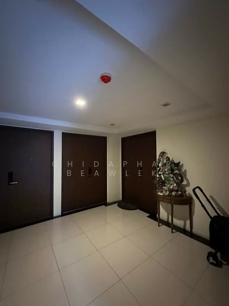 ขายอาคารคอนโด 8 ชั้น ทำเลศักยภาพ หลังพาราไดซ์พาร์ค – สวนหลวง ร.9, กรุงเทพ, สวนหลวง, กรุงเทพ, 2,856 ตร.ม., กิจการ ขาย, โดย Chidaphar Beawlek, 500351052 - DDproperty.com
